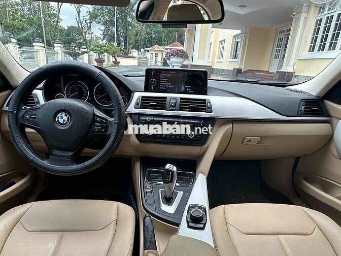 BMW 320i 2013 Dkld 2014- 115000 km