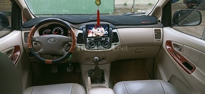 Bán rẻ TOYOTA INNOVA G XỊN 2008 cam kết không KD DV taxi. zin độ full 
