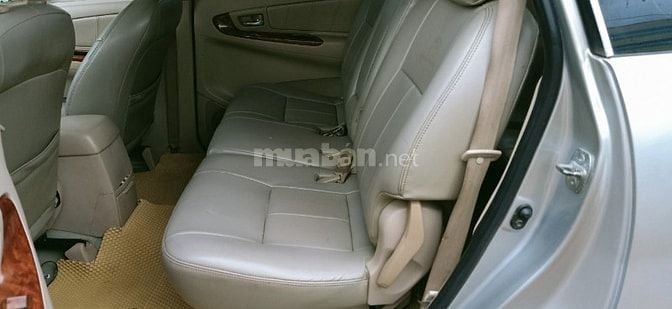 Bán rẻ TOYOTA INNOVA G XỊN 2008 cam kết không KD DV taxi. zin độ full 