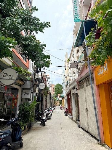 BÁN NHÀ HẺM XE HƠI : 10C NGUYỄN THỊ MINH KHAI - P. ĐA KAO - Q. 1 - HCM