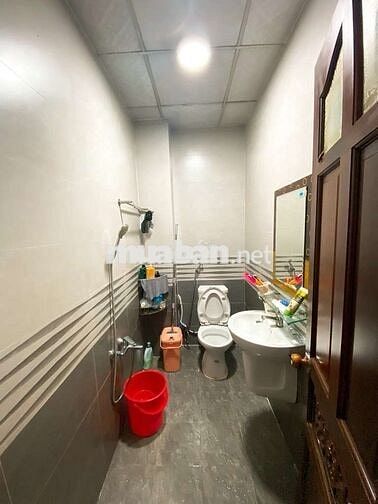 Nhà đẹp DTSD 107m2, hẻm 3 gác, sát mặt tiền Dương Bá Trạc chỉ 5.3 tỷ