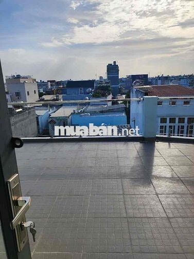 BÁN NHÀ HUỲNH TẤN PHÁT 4 TẦNG HẺM XE HƠI QUAY ĐẦU THOẢI MÁI