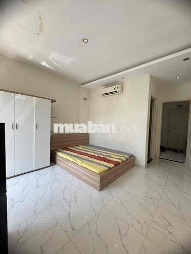Phòng studio bancol full nội thất ngay đại học VLU