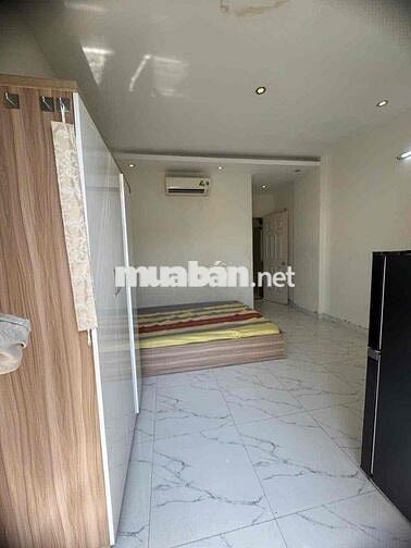Phòng studio bancol full nội thất ngay đại học VLU