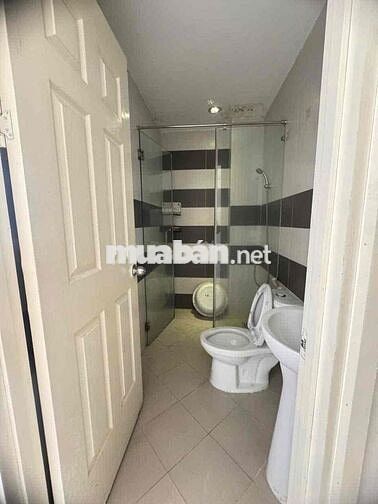 Phòng studio bancol full nội thất ngay đại học VLU