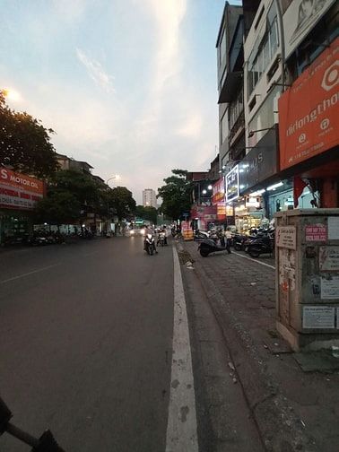 Bán nhà mặt phố Nguyễn Chánh, Tú Mỡ, Nam Trung Yên DT: 55m2, xây 8t