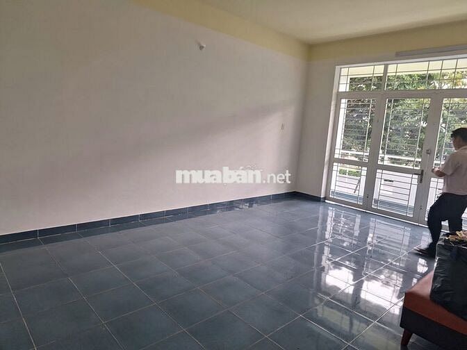 cấn bán Gấp nhà đường Na3 chánh phú hoà bến cát