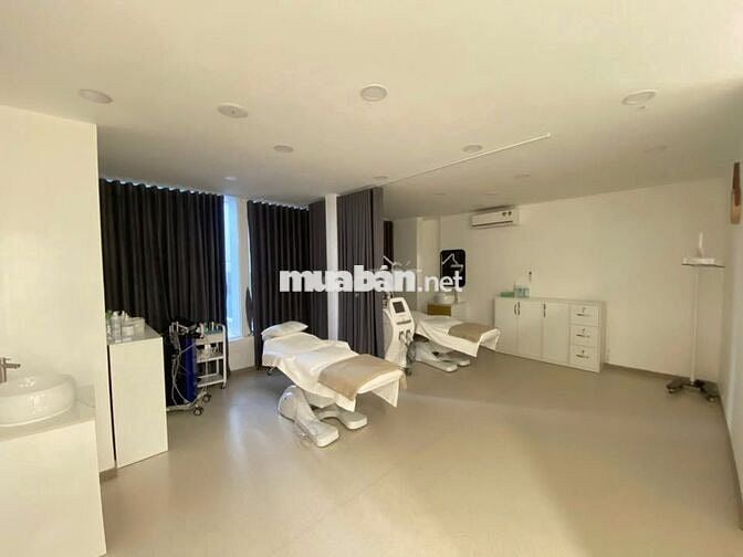 CHO THUÊ TOÀ NHÀ TRUNG TÂM Q1 8x18 - HÂM 5 TẦNG NGUYỄN THỊ MINH KHAI