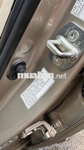 Toyota Innova 2011 V - 180000 km