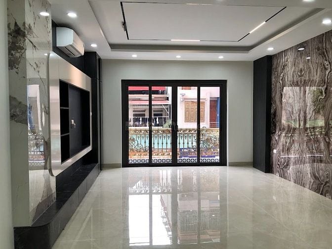 nhà phố Nguyễn Đức Cảnh, 59m2 x 5 Tầng, MT 4,5m,có thang máy, 18,5 tỷ