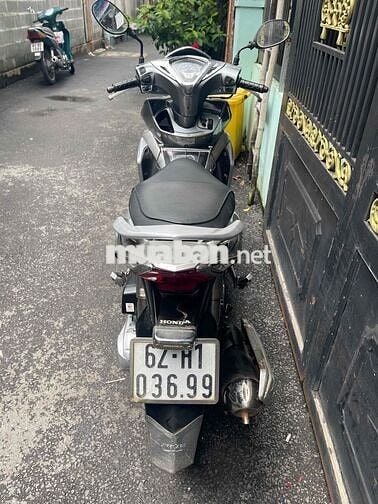 Bán airblade Fi máy rất êm, giấy tờ đầy đủ