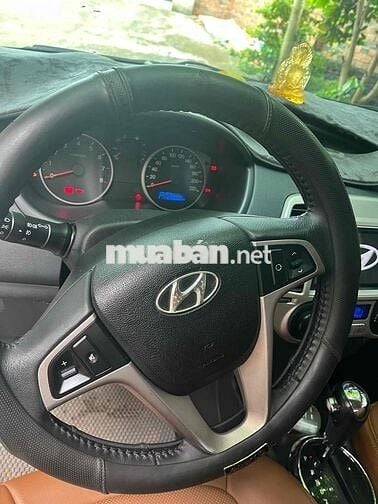 Bán xe Hyundai i20 – màu trắng, đời 2010 🚗