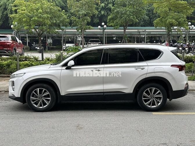 Hyundai SantaFe 2021 tiêu chuẩn 2.5 - 75,000 km.