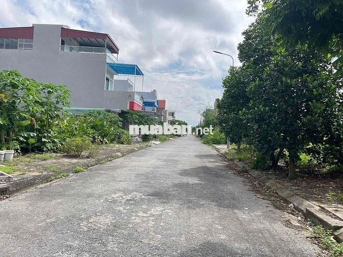 BÁN ĐẤT TẶNG NHÀ : TĐC HOÀ NGHĨA – DƯƠNG KINH