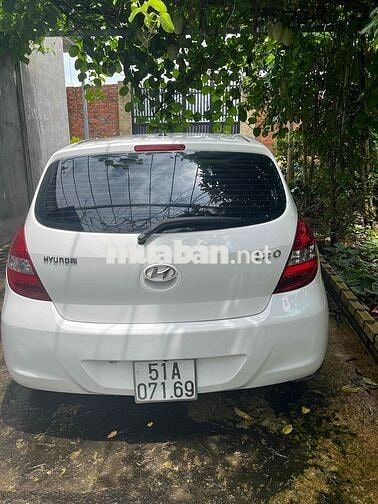 Bán xe Hyundai i20 – màu trắng, đời 2010 🚗