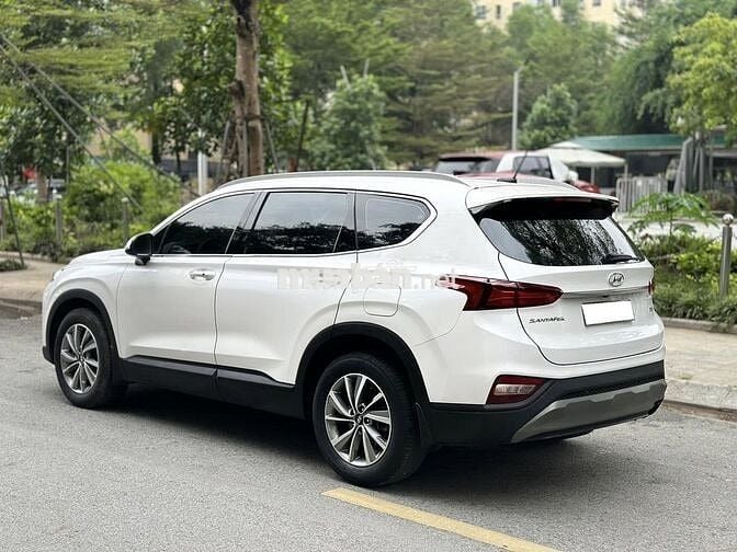 Hyundai SantaFe 2021 tiêu chuẩn 2.5 - 75,000 km.