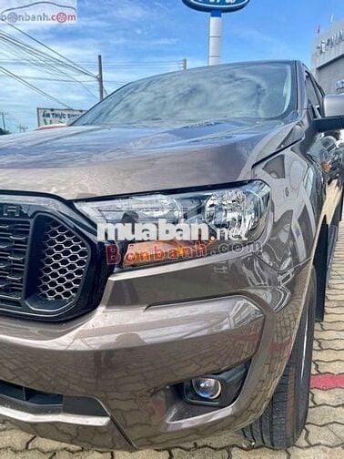 Ford Ranger XLS 2.2L 4x2 AT 2022 - 560 Triệu