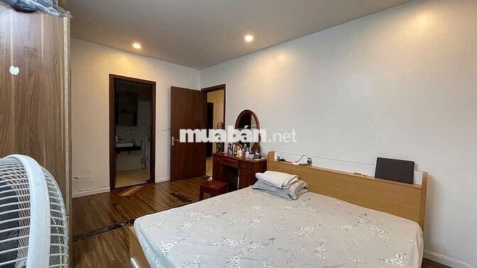 Căn hộ 135.26m2, 3PN + 1 P. Nhỏ, 2VS,1 P. Giặt, Hà Đông