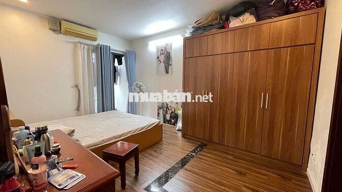 Căn hộ 135.26m2, 3PN + 1 P. Nhỏ, 2VS,1 P. Giặt, Hà Đông