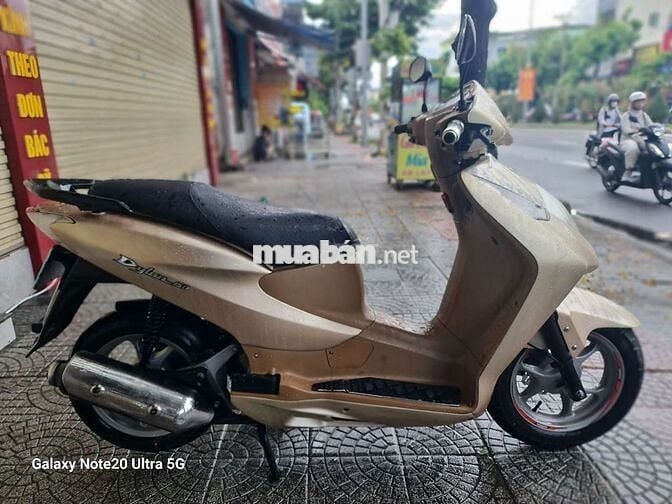 Honda DYLAN 150 RN ÊM .ĐẸP LONG LANH