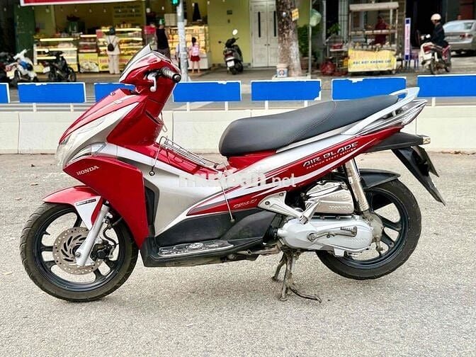 👉AIR BLADE 2013 bso 43 chính chủ,máy móc nguyên ri