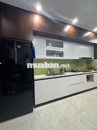 PHÂN LÔ Ô TÔ TRÁNH ĐỖ TRƯỚC CỬA -2 THOÁNG -30M2 5 TẰNG FULL NỘI THẤT