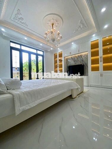 SIÊU PHẨM CÓ MỘT 0 HAI - 11F Bạch Đằng,P2,TB-DTSD 270m2,6p