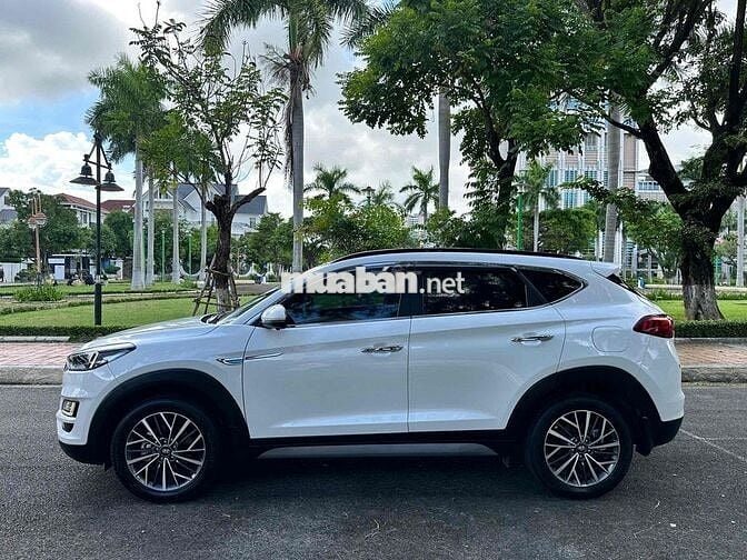 Hyundai Tucson 2021 2.0L full Dầu
