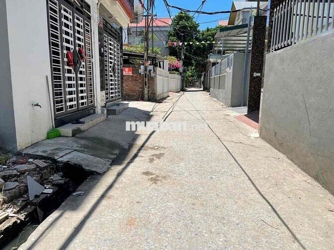 đất phụng châu phường chương mỹ mặt dg kinh doanh đẹp