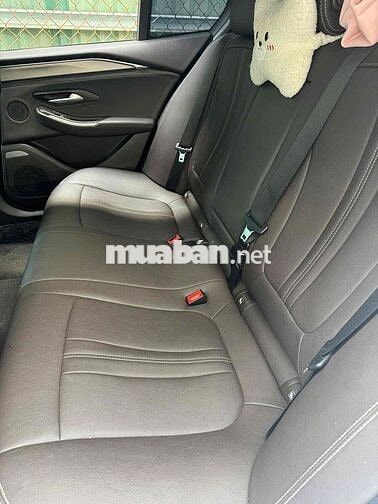 VinFast Lux A2.0 2022 A2.0 Tiêu chuẩn - 30000 km