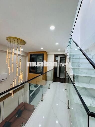 Bán nhà xinh (4x10m) ngay Chợ Bà Chiểu HXT 8m - 3PN master. Gía 8tỷ2