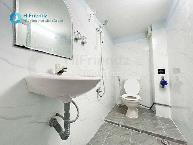 CHDV FULL NỘI THẤT CỬA SỔ BANCOL NGAY CẦU BÔNG TIỆN ĐI QUẬN 1, QUẬN 3