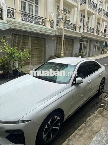VinFast Lux A2.0 2022 A2.0 Tiêu chuẩn - 30000 km