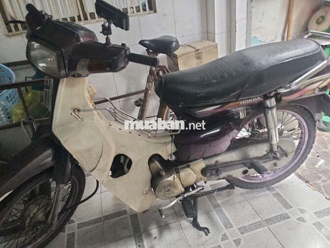Xe 1 chủ từ 2004,  máy móc ngon lành,