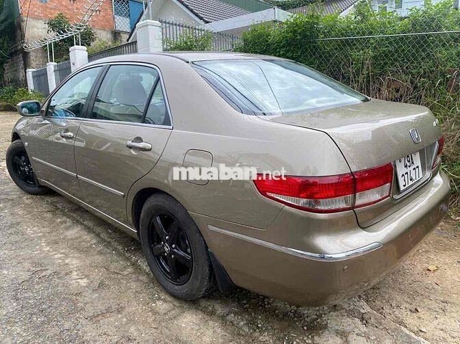 Honda Accord 2005 máy 2,4 số auto chạy đầm,chắc,êm