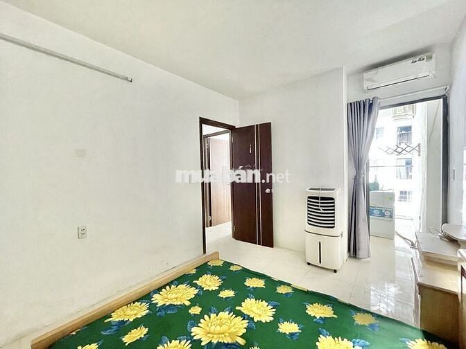 Chính chủ bán chung cư 2 ngủ 2 wc