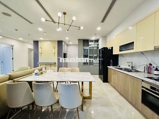 Căn hộ 3PN vòng cung view Bitexco + sông Q1 tại Vinhomes Golden River