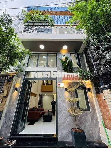 Bán nhà xinh (4x10m) ngay Chợ Bà Chiểu HXT 8m - 3PN master. Gía 8tỷ2