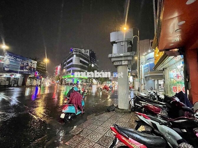 MB CHO THUÊ ĐẸP LẮM – VỊ TRÍ ĐẮC ĐỊA NGAY NGÃ TƯ LỚN