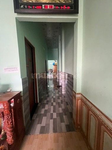 cần tiền nên bán căn nhà ở Tân Hiệp, Hóc Môn, 92m2 giá chỉ 920triệu.