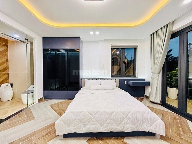 🏡 Bán Biệt Thự Gò Vấp - Siêu VIP - 3 Lầu Thang Máy - Sân Xe Hơi 