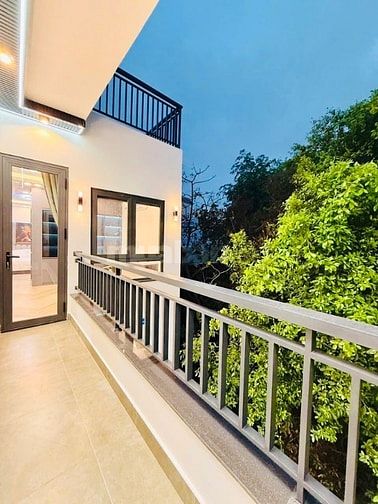 🏡 Bán Biệt Thự Gò Vấp - Siêu VIP - 3 Lầu Thang Máy - Sân Xe Hơi 