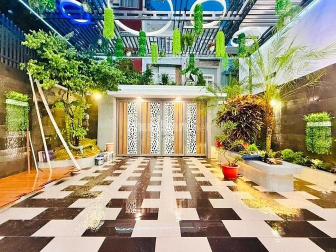 🏡 Bán Biệt Thự Gò Vấp - Siêu VIP - 3 Lầu Thang Máy - Sân Xe Hơi 