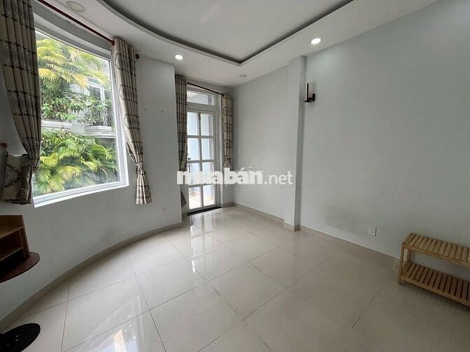 Mặt Tiền 2A Nguyễn Bá Tuyển, P12, Tân Bình (K300) - 4,4x14m