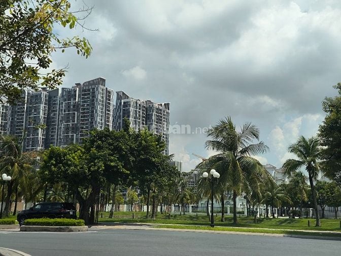 Pavilion - Ocean Park Gia Lâm - Biển Hồ 3 - đường Lý Thánh Tông, HàNội