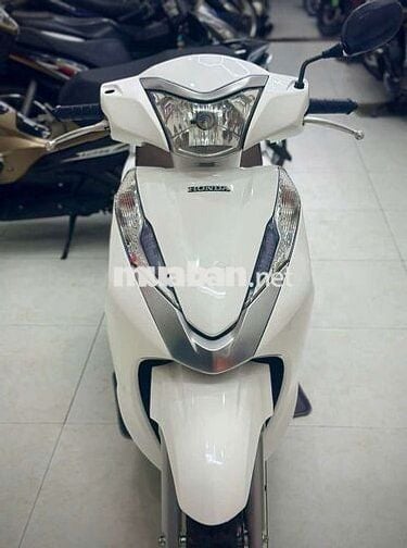 Đưa trước 12 củ nhận xe về đi