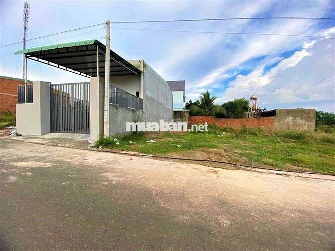 CẦN TIỀN THANH LÍ GẤP LÔ ĐẤT TỐT CHỈ 249TR-250M2-PHÁP LÍ ĐẦY ĐỦ