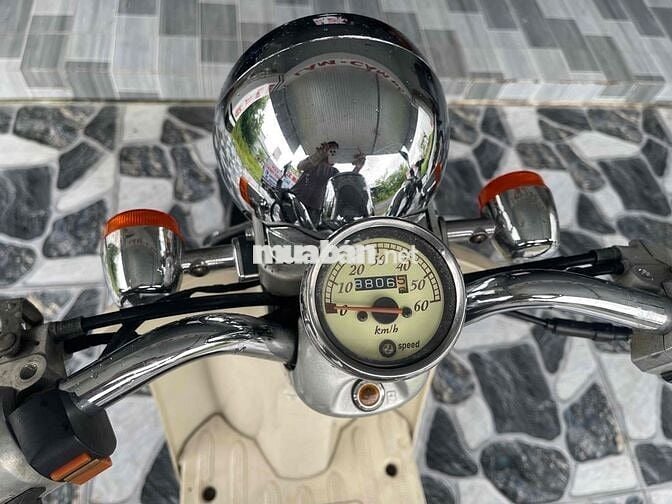 crea 50 xe bải nhật