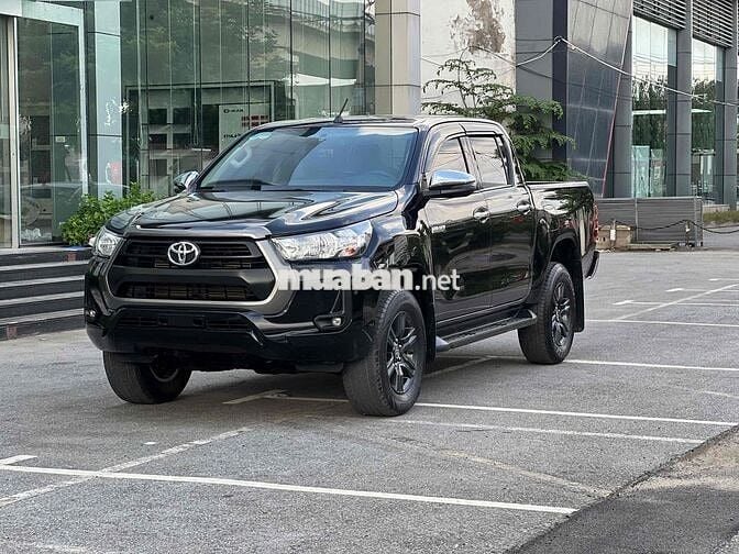 Toyota Hilux 2021 2.4E 4x2 AT - 630000 km
