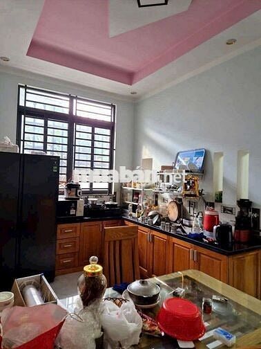 NHÀ SỔ RIÊNG 6X25M. NGAY NGÃ TƯ NGUYỄN KHUYẾN
